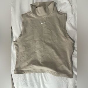 Nike- High neck tank